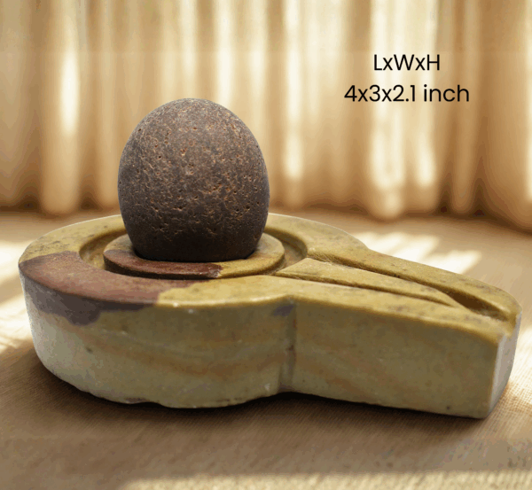 tapasvī narmada shivling